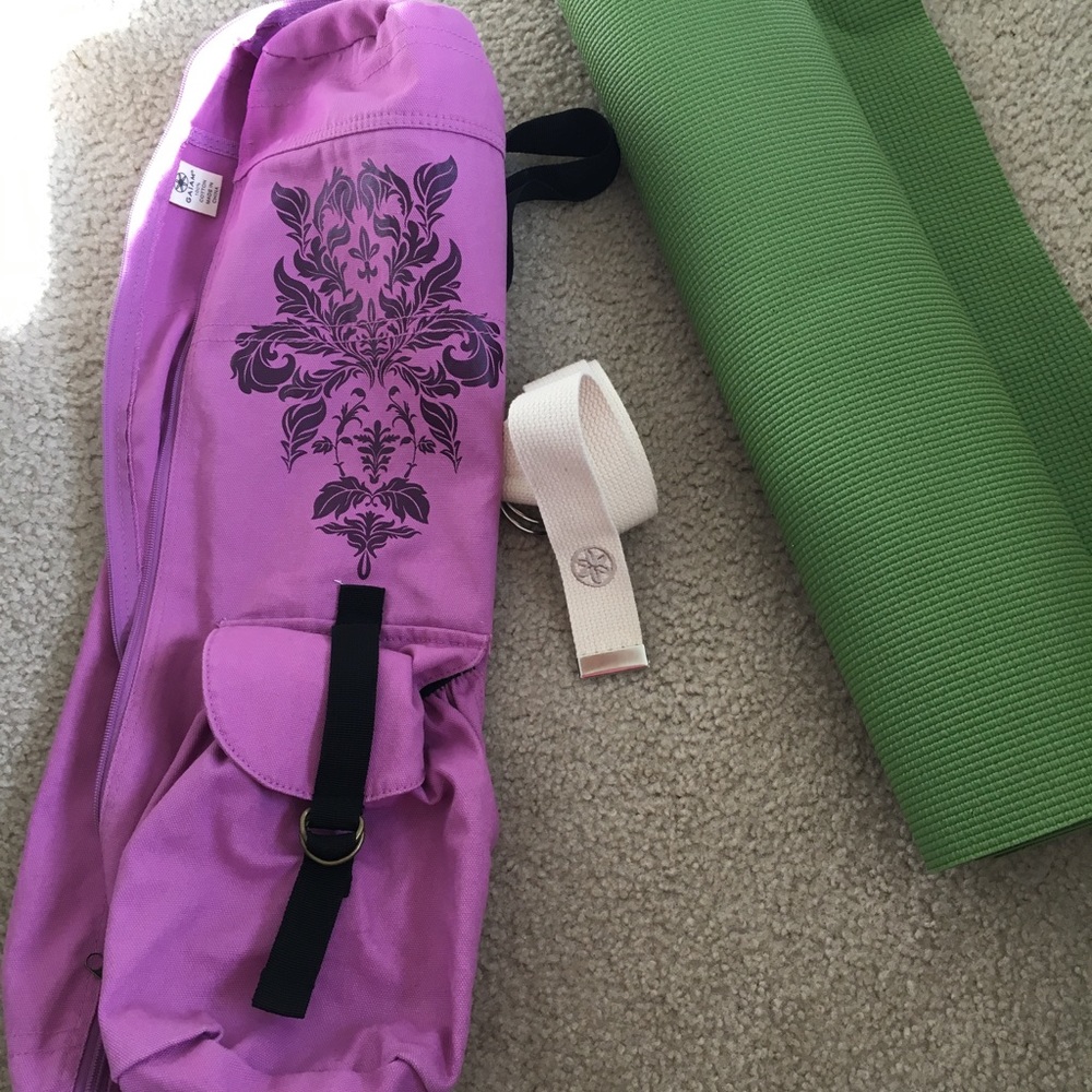 Yoga mat and yoga mat bag, and yoga strap.
